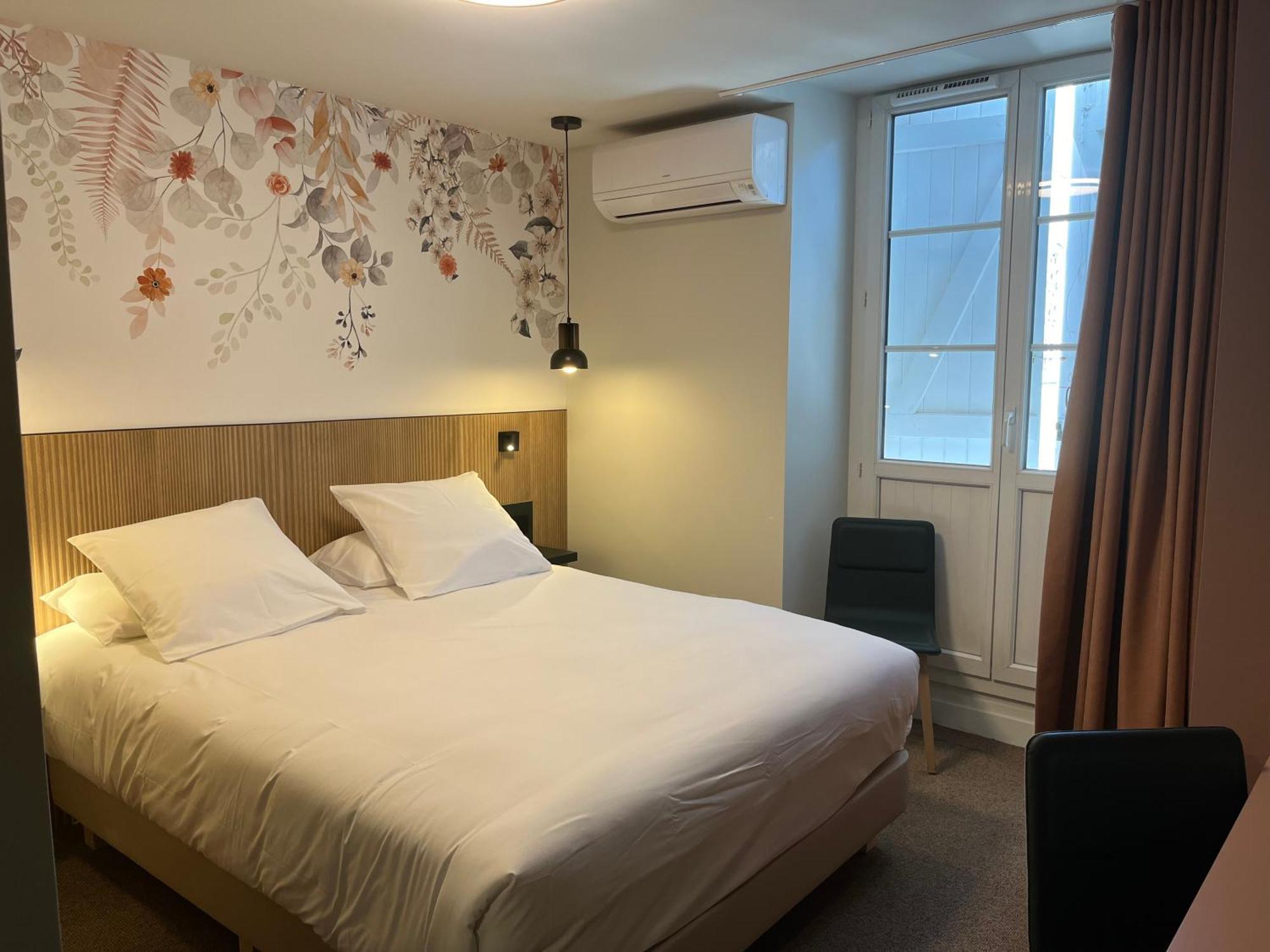 Hotel Les Tilleuls อัสปาร์รอง ภายนอก รูปภาพ