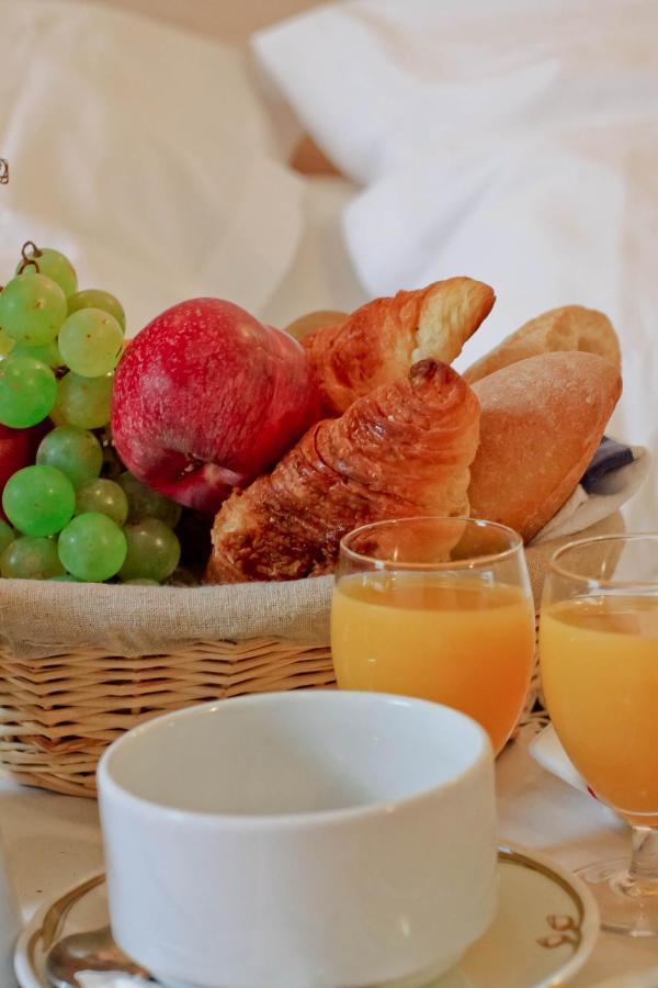 Hotel Les Tilleuls อัสปาร์รอง ภายนอก รูปภาพ